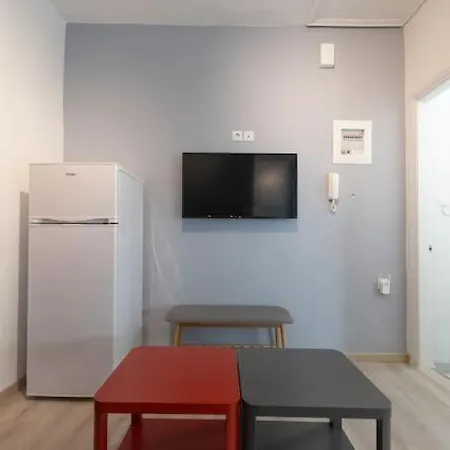 Όμορφο Στούντιο Στο Κέντρο Της Πόλης. Apartment Larissa Exterior photo