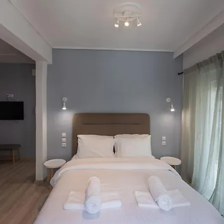 Όμορφο Στούντιο Στο Κέντρο Της Πόλης. Apartment Larissa Exterior photo